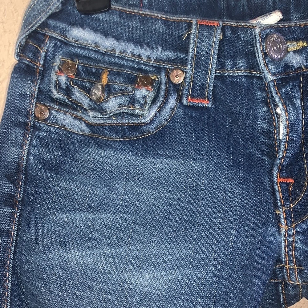 True Religion - Picture 2 of 6